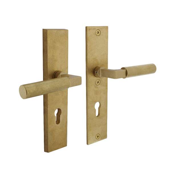 PROTECTIVE FITTING SQUARE HANDLE/HANDLE WITH PROFILE CYLINDER HOLE 72 MM NATURAL BRASS
